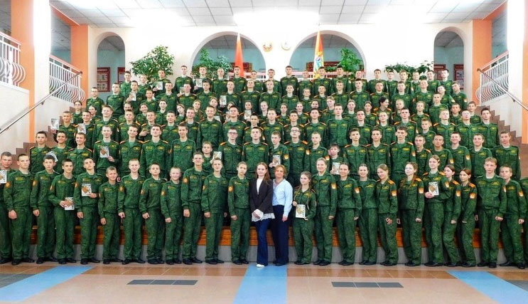 Всемирный день туризма: ТИЦ Слуцкого района познакомил кадетов с наследием города