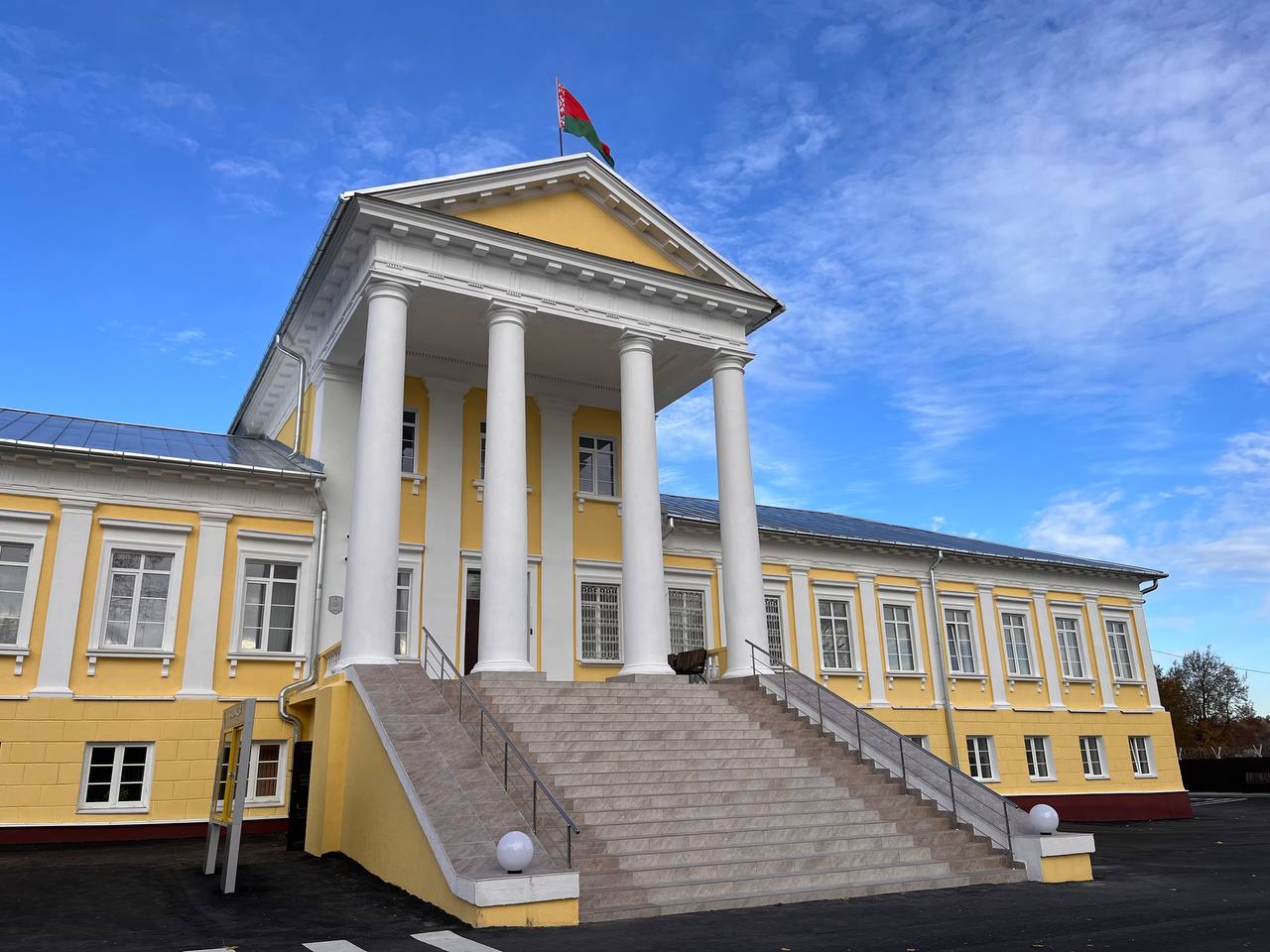 Дворцово-парковый ансамбль Тышкевичей