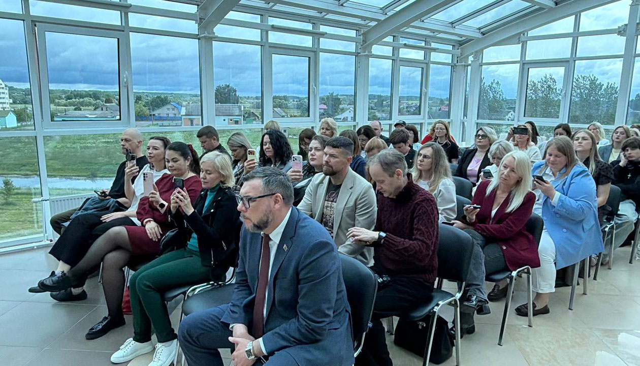 Развитие туризма на Нарочи: как Мядельский район привлекает гостей